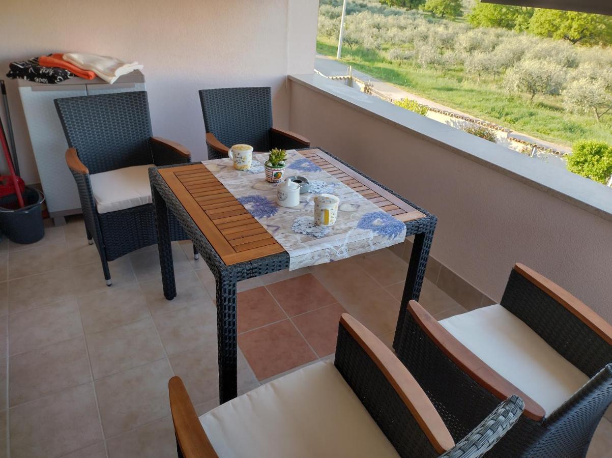 Apartmani Bernarda Poreč Exterior foto