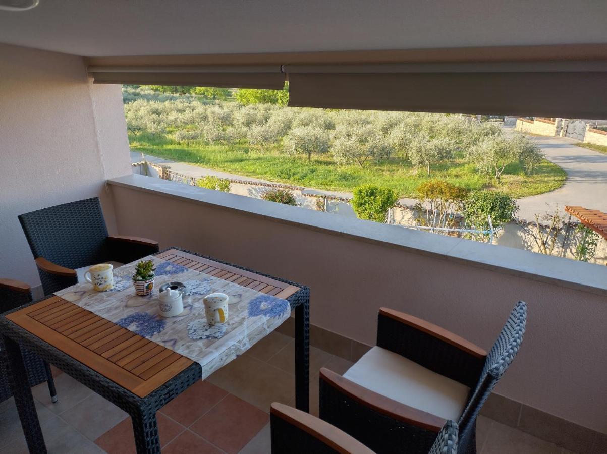 Apartmani Bernarda Poreč Exterior foto