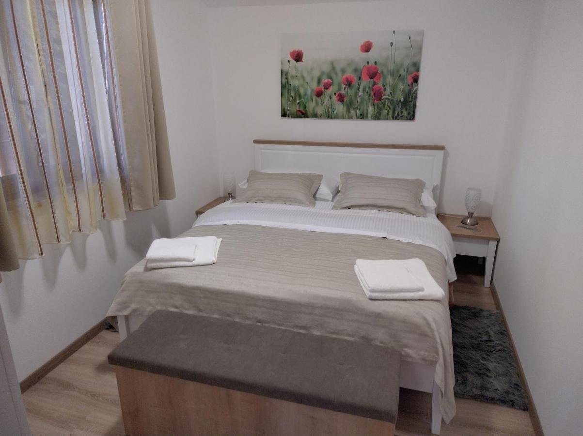 Apartmani Bernarda Poreč Exterior foto