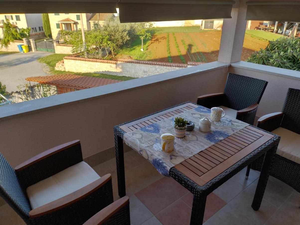 Apartmani Bernarda Poreč Exterior foto
