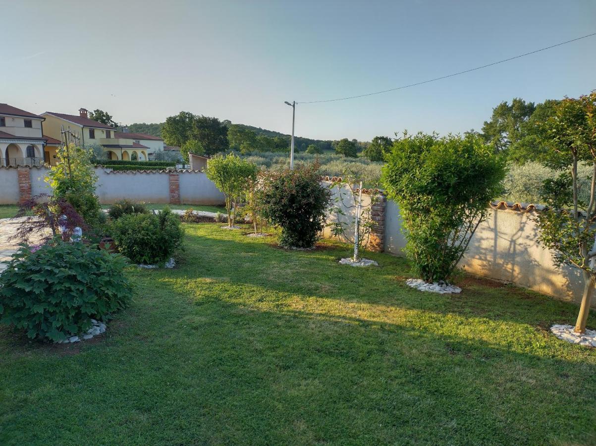Apartmani Bernarda Poreč Exterior foto