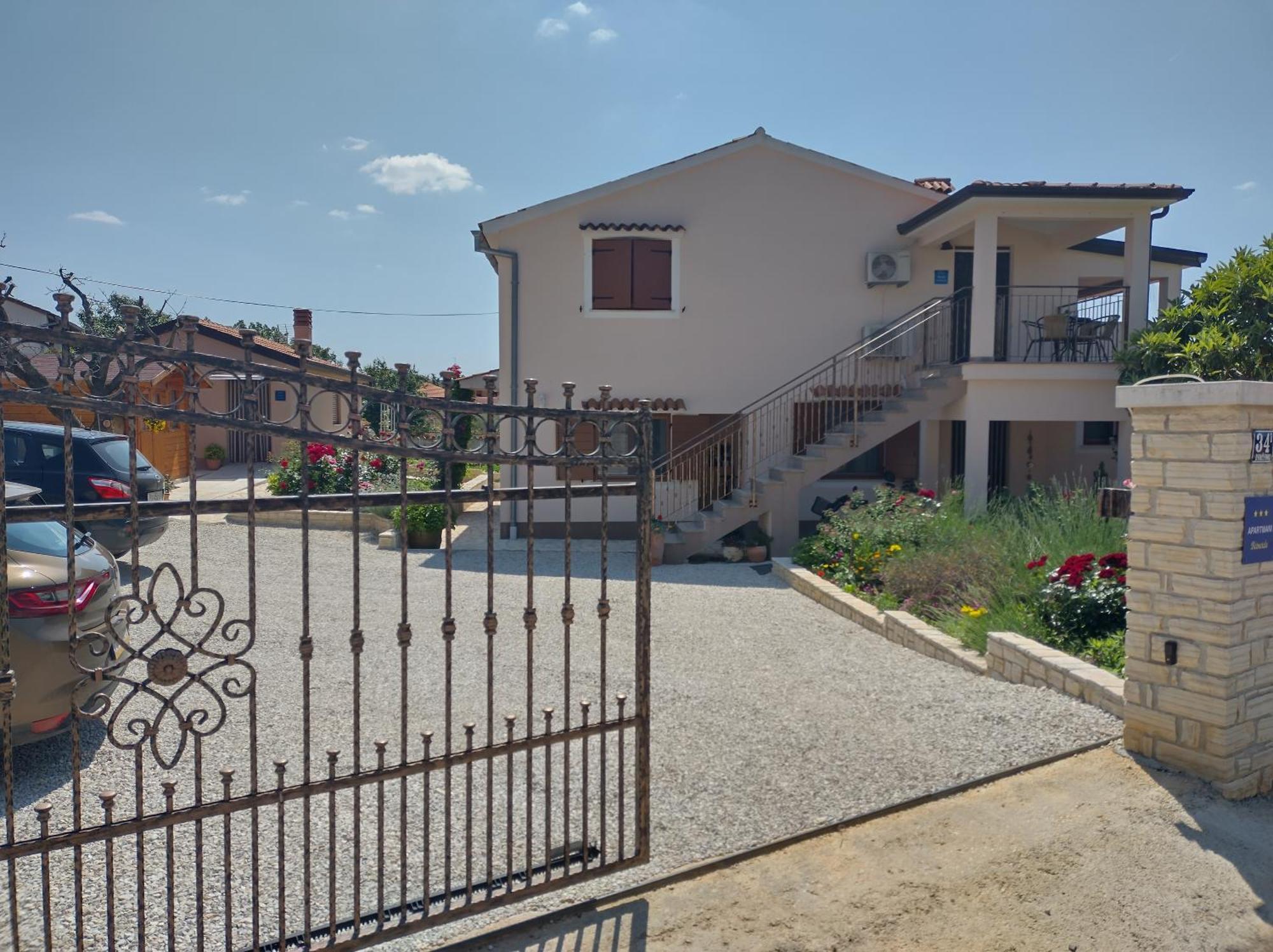 Apartmani Bernarda Poreč Exterior foto
